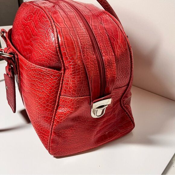 Bath & body Works Croc  XL Duffle Bag - Picture 4 of 15